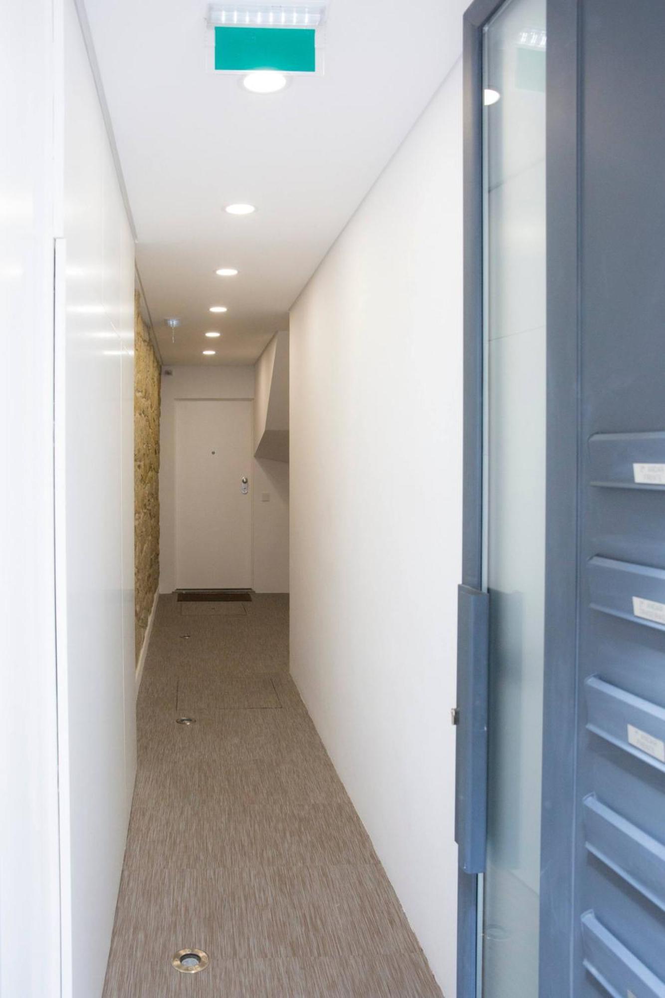 Aposentus - Your Home At Pinheiro'S Studio Porto Bagian luar foto